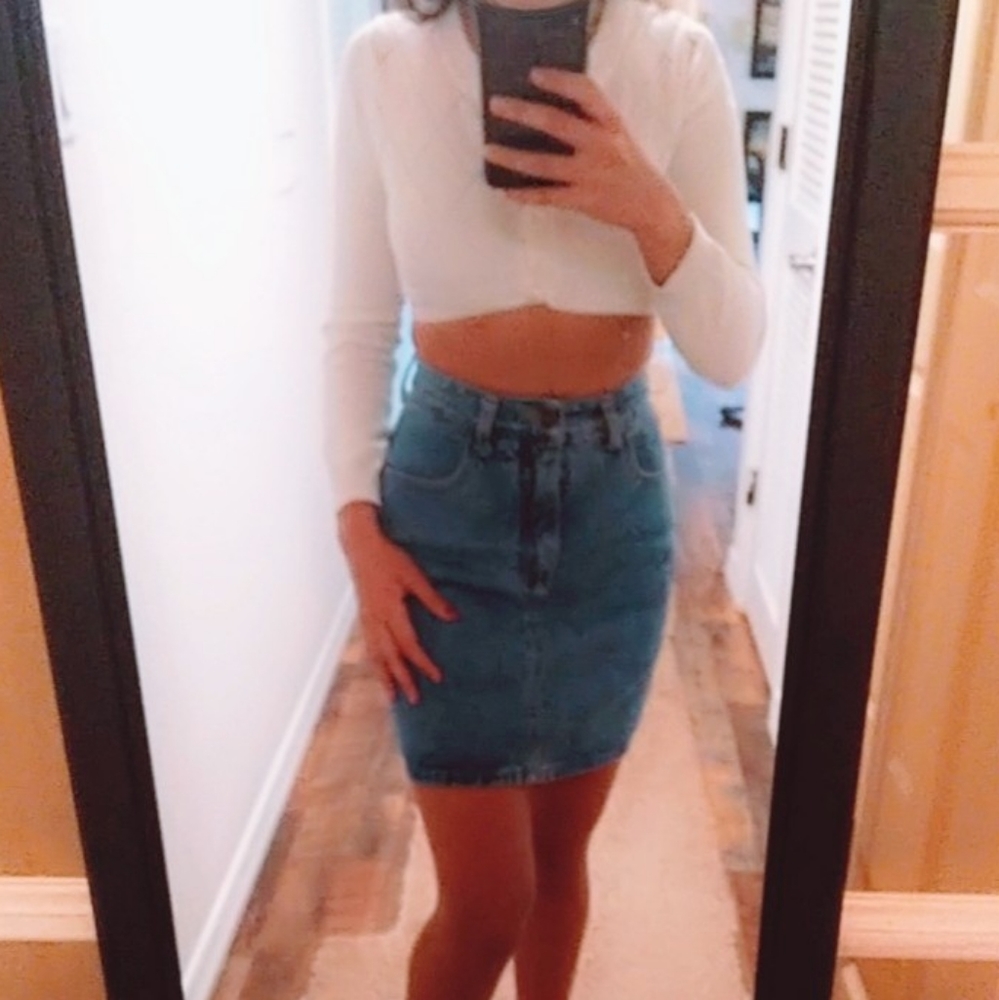 Just USA Highwaisted Jean Denim Skirt